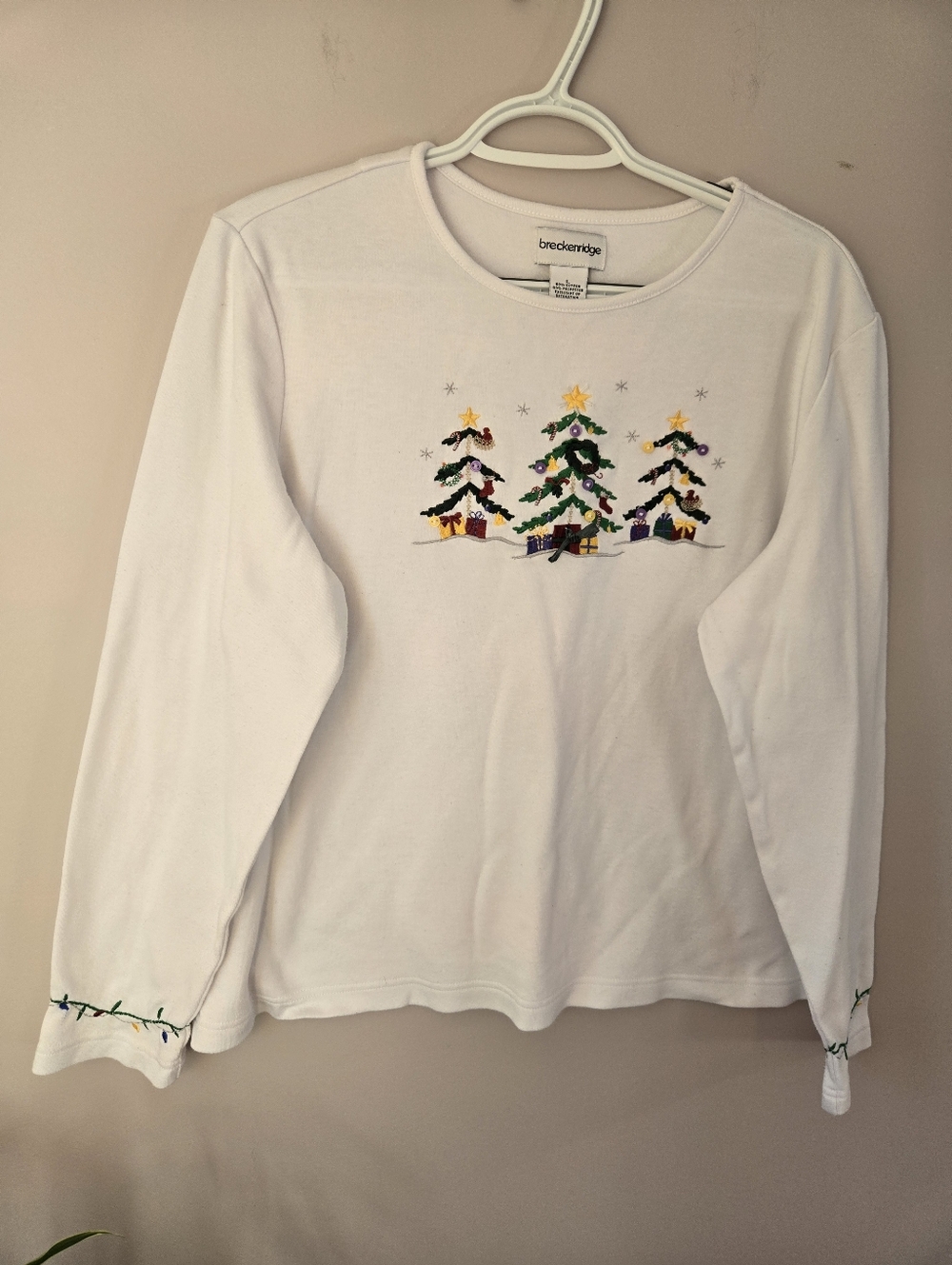 Breckenridge Christmas Tree Embroidered Holiday Sweatshirt White Size Large